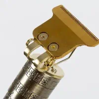 ریش تراش و خط زن شارژی سلطنتی / پرداخت درمحل|آرایشی، بهداشتی، درمانی|اهواز, زیباشهر|دیوار