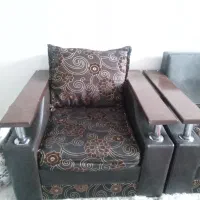 مبل ۷نفره تمیز سالم|مبلمان خانگی و میز عسلی|تهران, خاک سفید|دیوار