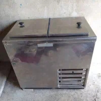 یخچال بستنی در حد نو