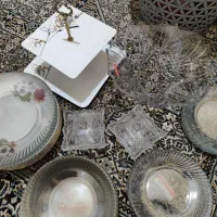 تعدادی ظرف