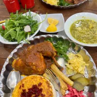 کمک آشپز جهت کار در تالار