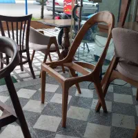 صندلی هر مدلی بخواین دارم