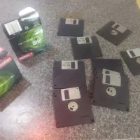 فلاپی|پیانو، کیبورد، آکاردئون|همدان, |دیوار