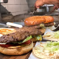 استخدام نیروی کار در فست فود