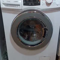 لباسشویی ۷ کیلو  کاملا نو حتی یکبار برق زده نشده