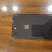 ایفون ۸ پلاس ۲۵۶ رم ۳ تمیز معاوضه با شیائومی