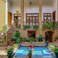 ویلائی  250 متر شمالی  با پروانه  معبر  20 متری