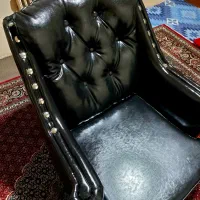 مبل تک چرمی|مبلمان خانگی و میز عسلی|تهران, شهرک ولیعصر جنوبی|دیوار