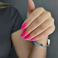 کاشت وترمیم ناخن