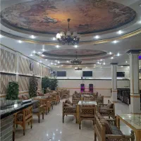 اجاره سالن۲۰۰متری با طراحی سنتی مناسب کافه رستوران