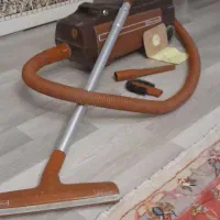 جاروبرقی الکترولوکس