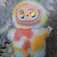 عروسک لبوبو