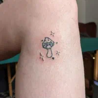 تاتوی بدن از ۹۰۰ هزار