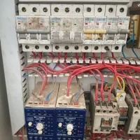 برقکار خدمات برق آیفون سیم کشی تعمیرات سرویس کولر
