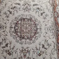 فرش کناره ۴ متری تازه شسته شده|فرش|رشت, دیلمان|دیوار