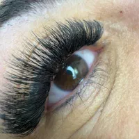 اکستنشن مژه تخصصی با تخفیف ویژه مشتری جدید