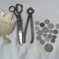 اشیائ قدیمی و سکه