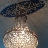 لوستر|لوستر و چراغ آویز|قم, باغ کرباسی|دیوار