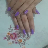 ارائه کلیه خدمات کاشت ناخن