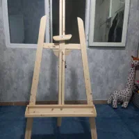 سه پایه نقاشی در شهرک واوان