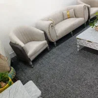 مبل ۷ نفره همراه میز تمام اسفنج در حد آک