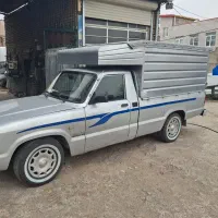 دو نفر راننده جهت رانندگی در جاده با وانت و نیسان