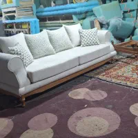 رویه کوب ماهر جهت همکاری در تولیدی مبل راحتی