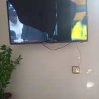 سلام تلویزیون ال ای دی ۴۳ اینج بفروش میرسد|تلویزیون و پروژکتور|گوراب زرمیخ, |دیوار