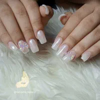 خدمات تخصصی ناخن زهرا