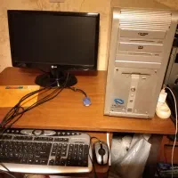 میز تحریر ام دی اف سالم بدون خش