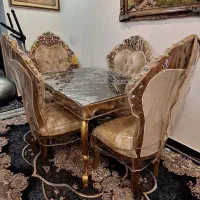 میز نهارخوری سلطنتی