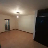 واحد ۶۰ متری کرسی بلند خوش نقشه