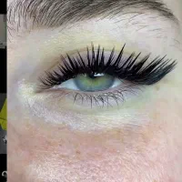 استخدام‌ نیرو لاین مژه