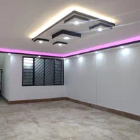 نقاشی ساختمان حرفهای با دستگاه در میانه