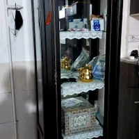 بوفه و صندلی