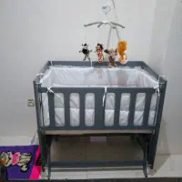 گهواره|تخت و صندلی بچه|کرج, آق تپه|دیوار