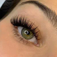 کاشت موقت مژه و لیفت ابرو به صورت سیار و درمحل شما|خدمات آرایشگری و زیبایی|تهران, تهرانپارس غربی|دیوار