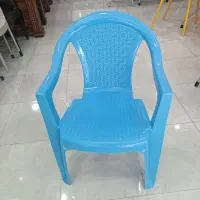 صندلی پلاستیکی دسته دار بزرگ