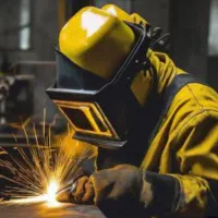 جوشکاری صفر تا صد سبک و سنگین با نازل ترین قیمت
