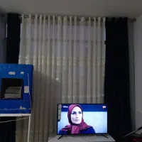 پرده روفرشی کنار گلیم اشپزخانه پشتی در حدنو