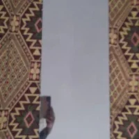 فروشی،یک آینه