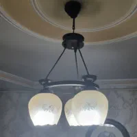 دو‌ عدد لوستر سه شعله (یک جفت) و یک عدد تکی