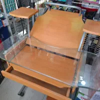 میز کامپیوتر