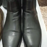 کفش و نیم بوت و اسکیچرز
