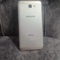 گوشی وباطری