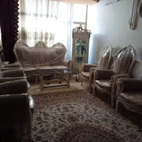 2دست مبلمان+ست ناهارخوری+میزهاشون+تخت سنتی|مبلمان خانگی و میز عسلی|اصفهان, جاوان|دیوار