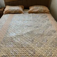 روتختی ۲ نفره ۴ تکه وتعدادی ملحفه