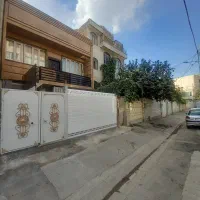 فروش ویلای۲طبقه ۱۸۰ متر بنا حیاط ماشین رو مهرشهر
