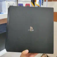 ps4 با یک برگه چک کارمندی