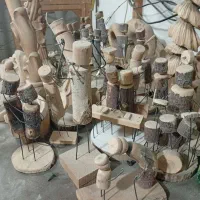 آدمک چوبی دکوری